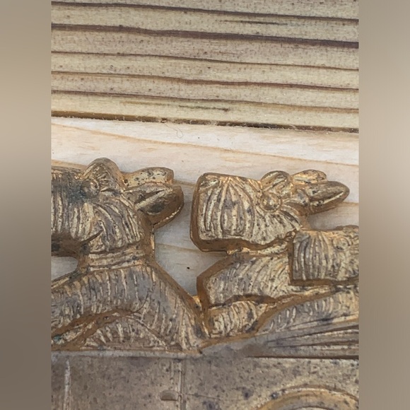 Vintage Westies in a Car Brooch Pin - Picture 3 of 5